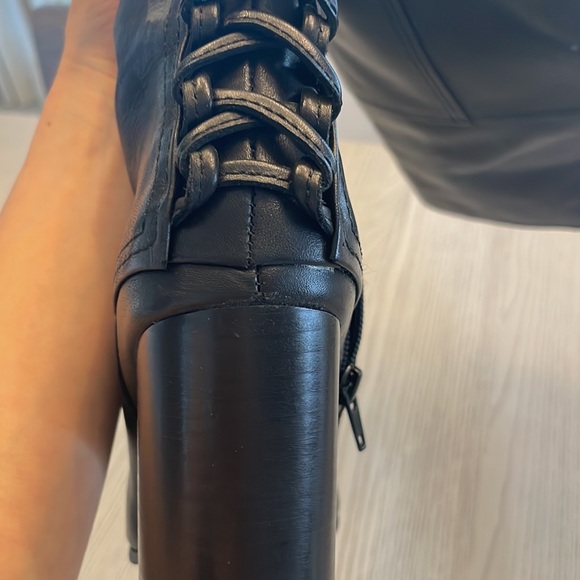 Vince Camuto leather over the knee boots . Excellent condition - Picture 15 of 16